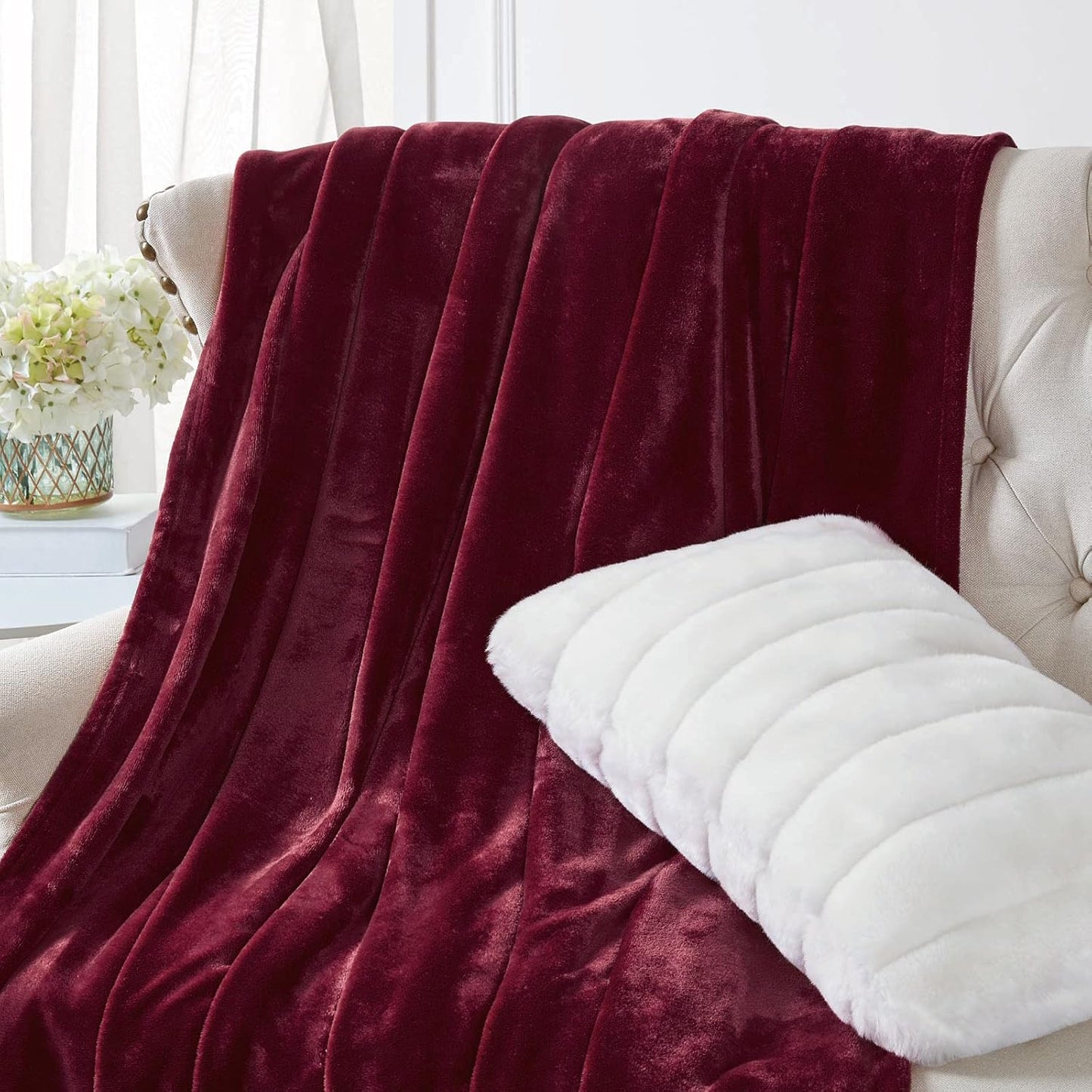 Luxury Redos Microfiber Blankets
