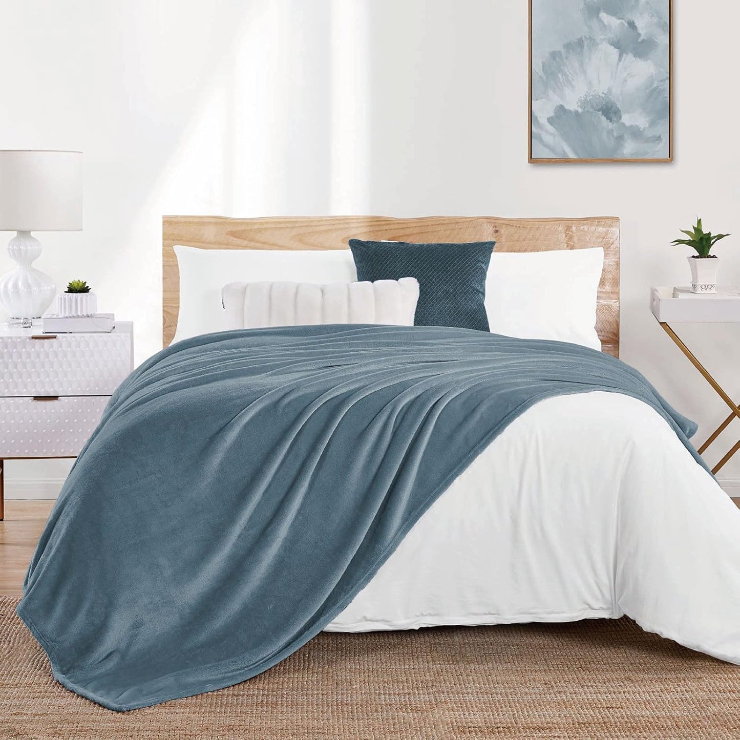 Luxury Redos Microfiber Blankets