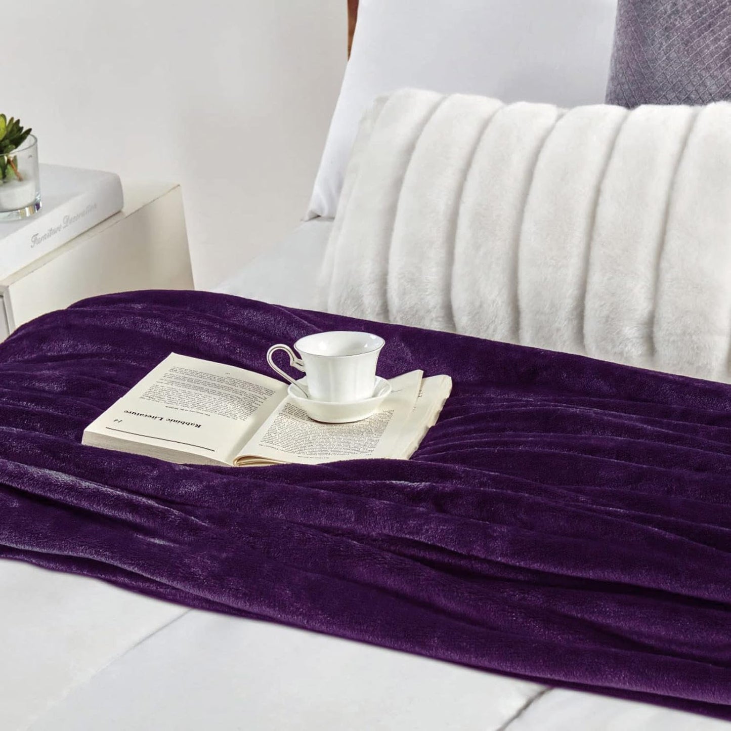 Luxury Redos Microfiber Blankets