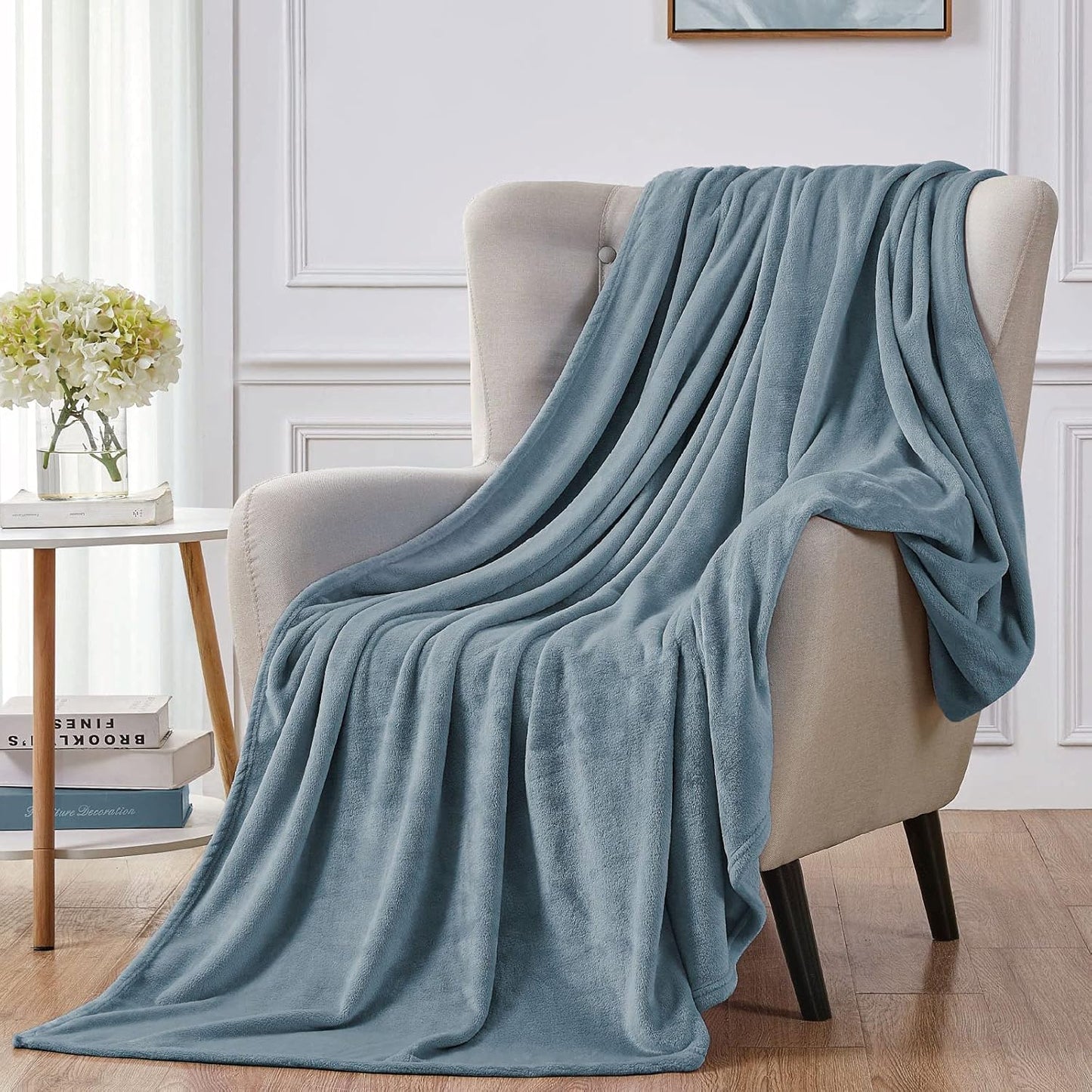 Luxury Redos Microfiber Blankets